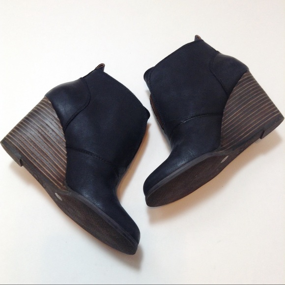 Lucky Brand Shoes - Host Pick🎉🎉Lucky Brand black leather wedge heels